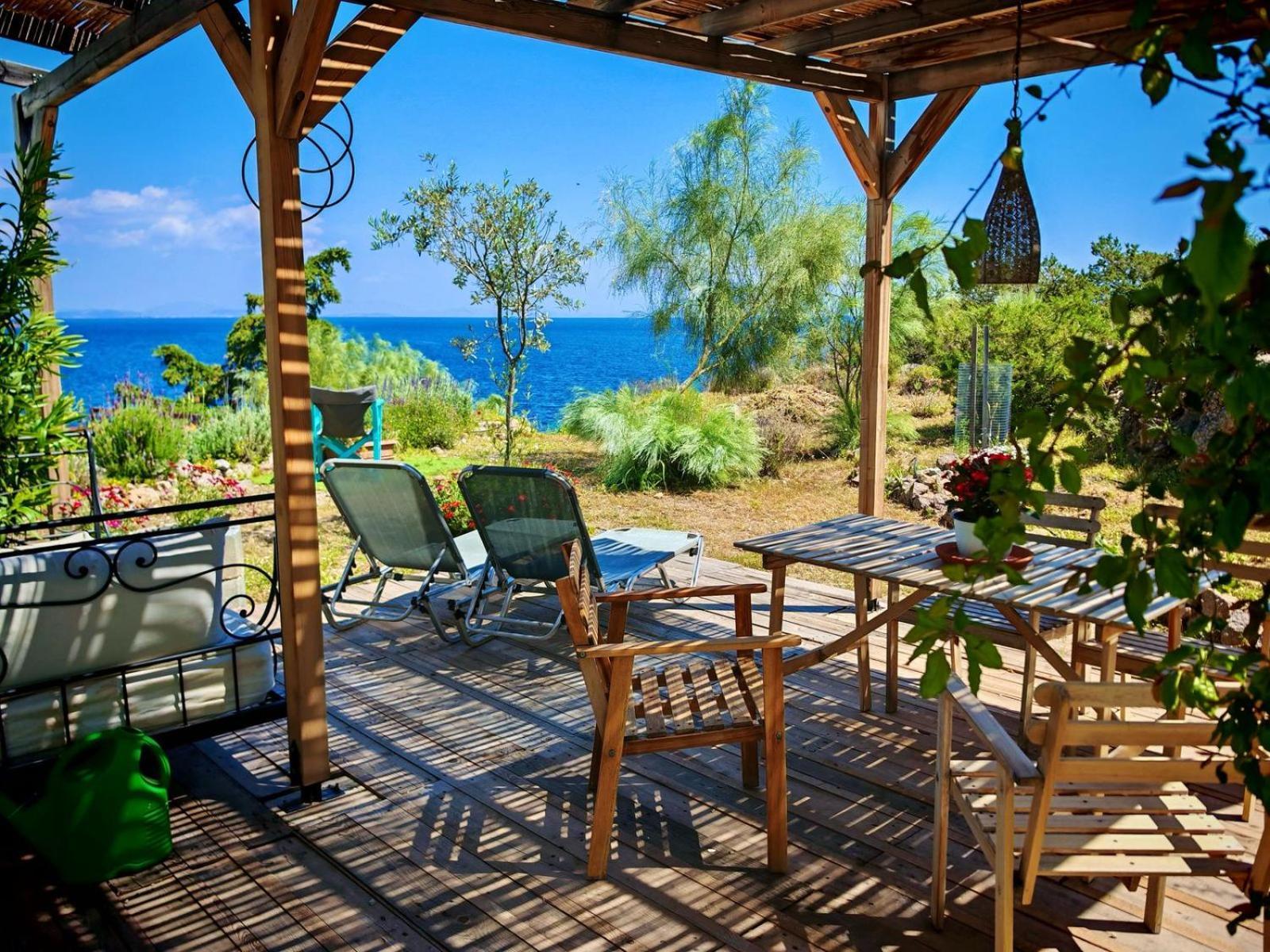 Oneiro Glico Apart Otel Agia Marina (Aegina)